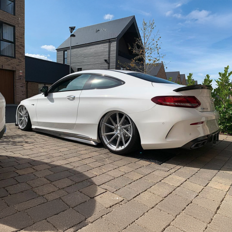 Mercedes Benz C-Class (C205) Future Design Style Carbon Fibre Rear Spoiler