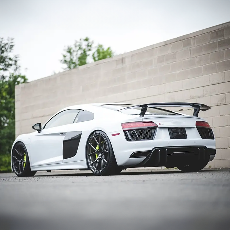 Audi R8 V10 (4S) Vorsteiner Style Full Carbon Kit