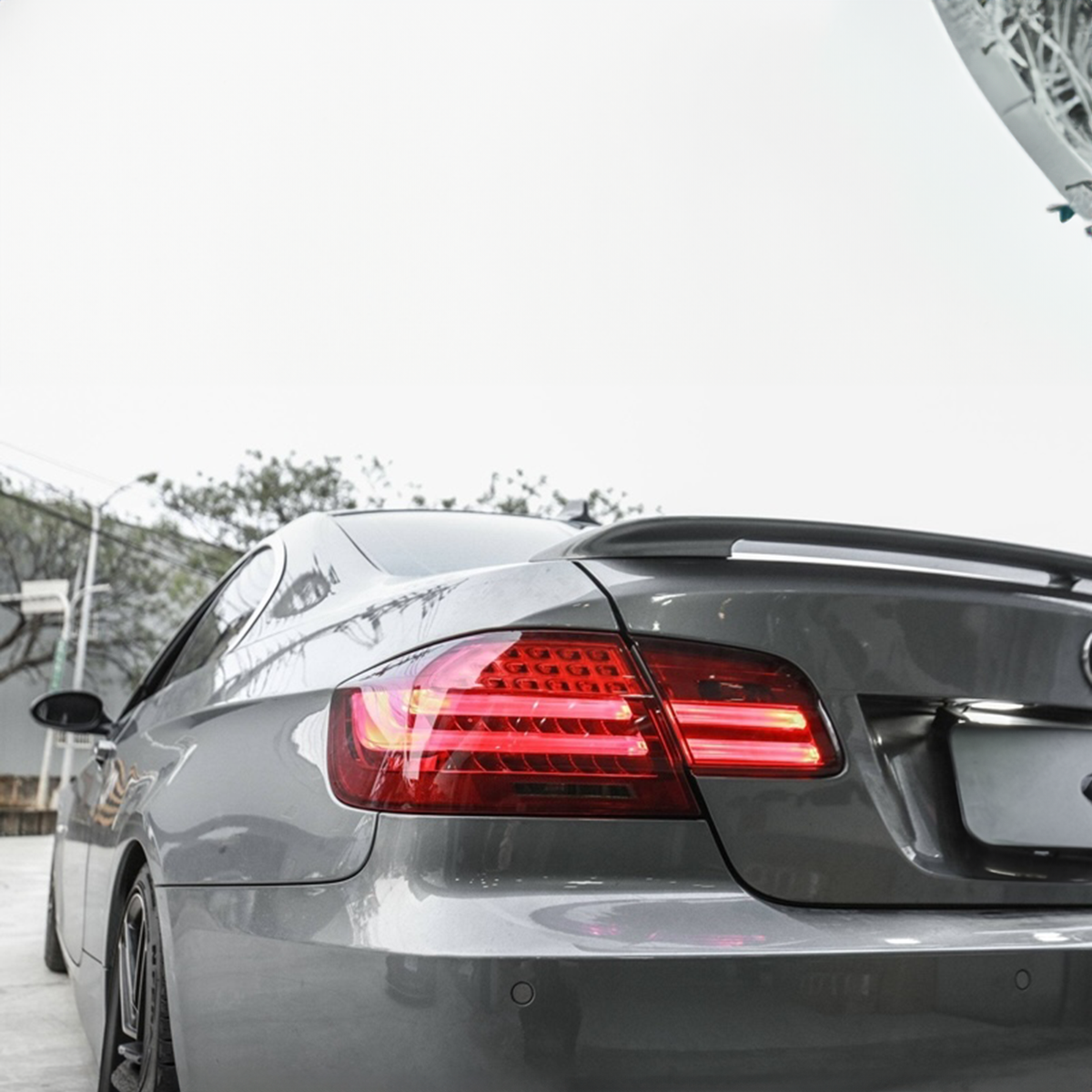 Feux arrière LED Plug and Play de style LCI pour BMW Série 3/M3 (E92)