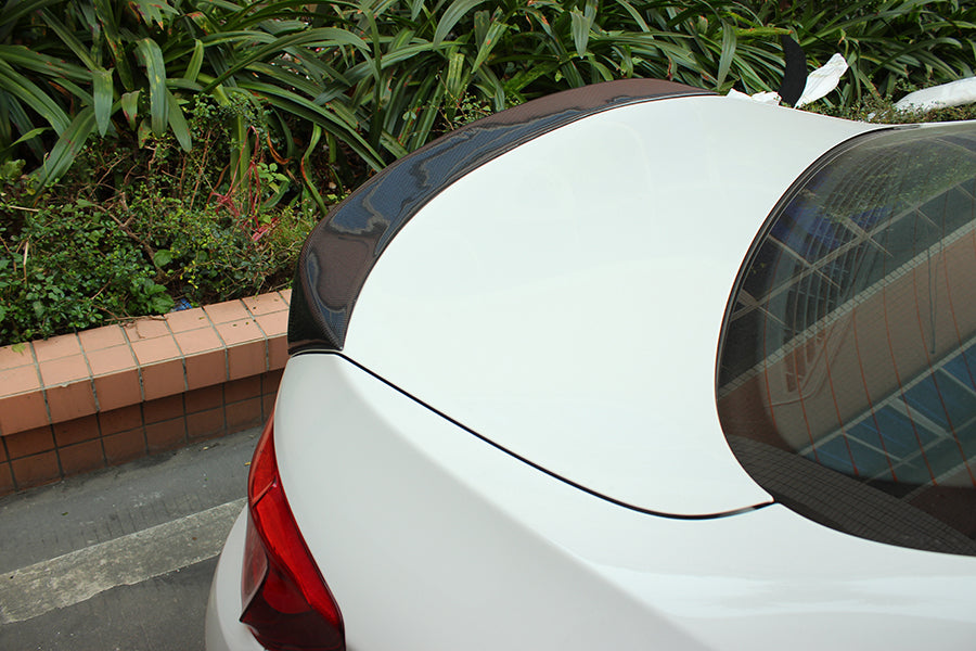 BMW 5 Seires/M5 (F10) Ducktail Style Carbon Fibre Rear Spoiler