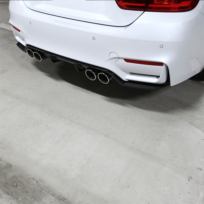 BMW M3/M4 (F80/F82/F83) 3D Design Style Carbon Fibre Rear Diffuser