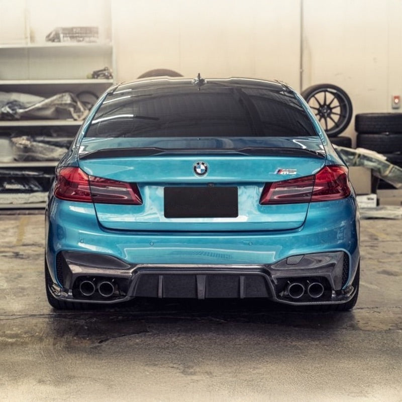 BMW M5 (F90/F90N) 3D Design Style Carbon Fiber Rear Diffuser