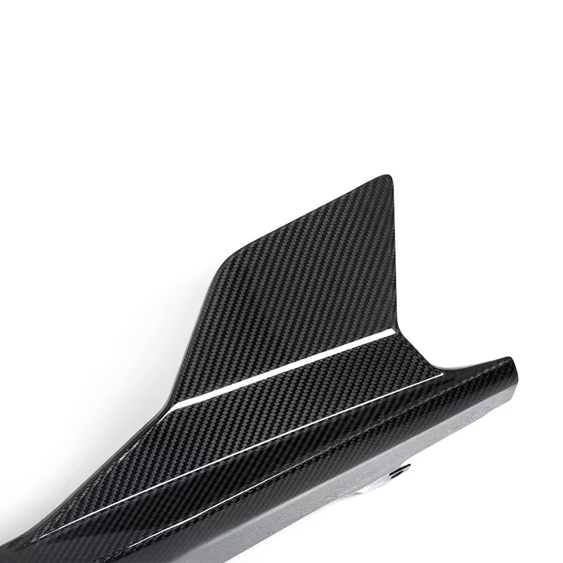 BMW M8 (F91/F92/F93) SOOQOO Carbon Fibre Side Skirt Extensions