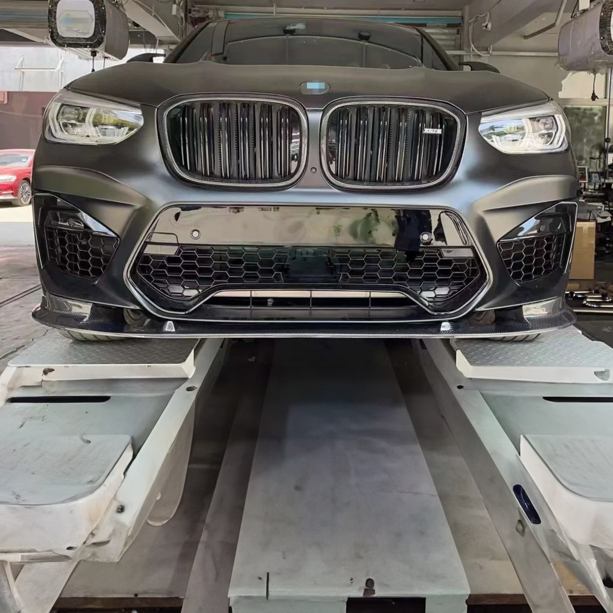 BMW X3M (F97) Becquet de lèvre avant en fibre de carbone de style design 3D