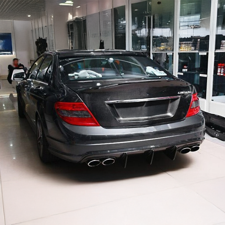 Mercedes Benz C63 (W204) Pre-Facelift Big Fin Style Carbon Fibre Rear Diffuser