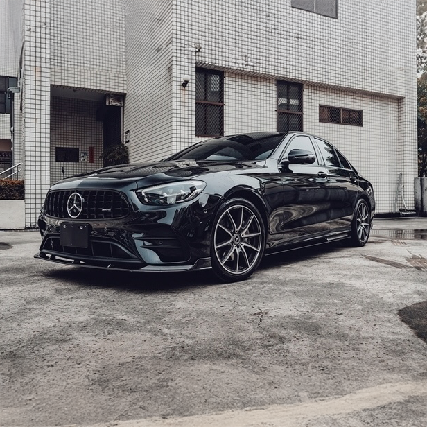 Mercedes Benz E53 (W213) Facelift Future Design Carbon Fibre Side Skirts