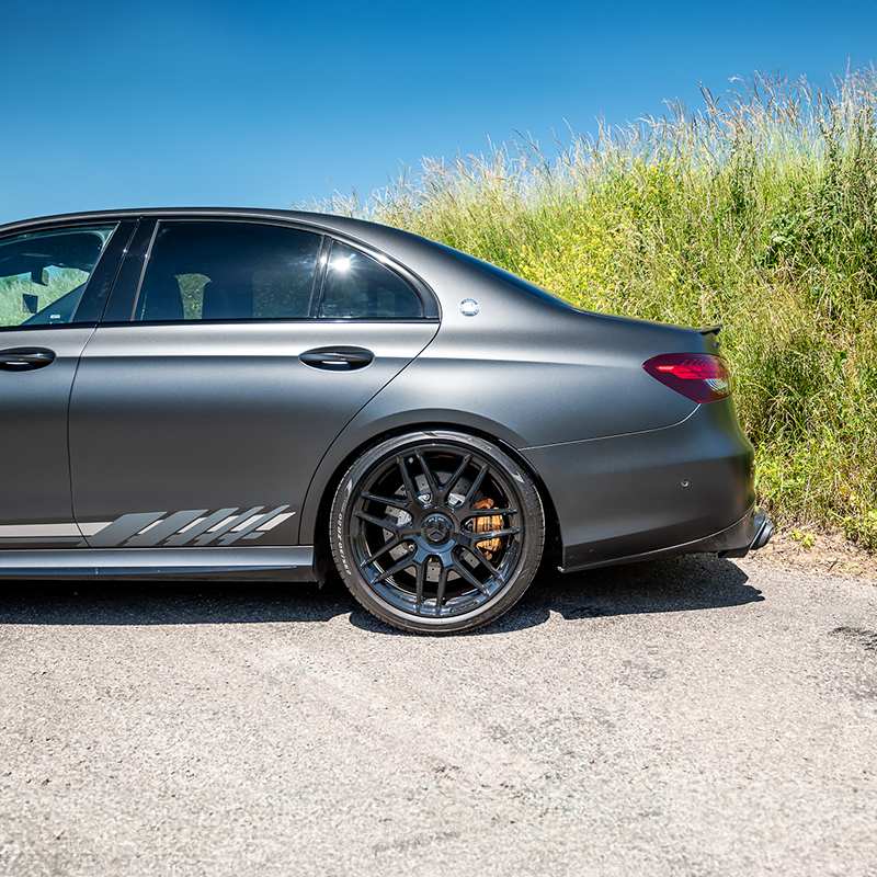 Mercedes Benz E63(S) (W213) Facelift Brabus 900 Style Carbon Fibre Rear Diffuser