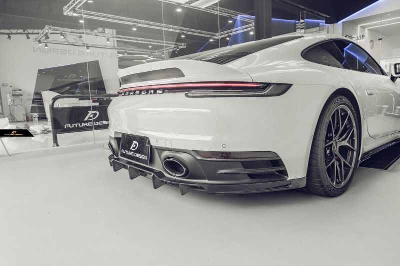 Porsche Carrera (992/911) Aileron arrière Future Design