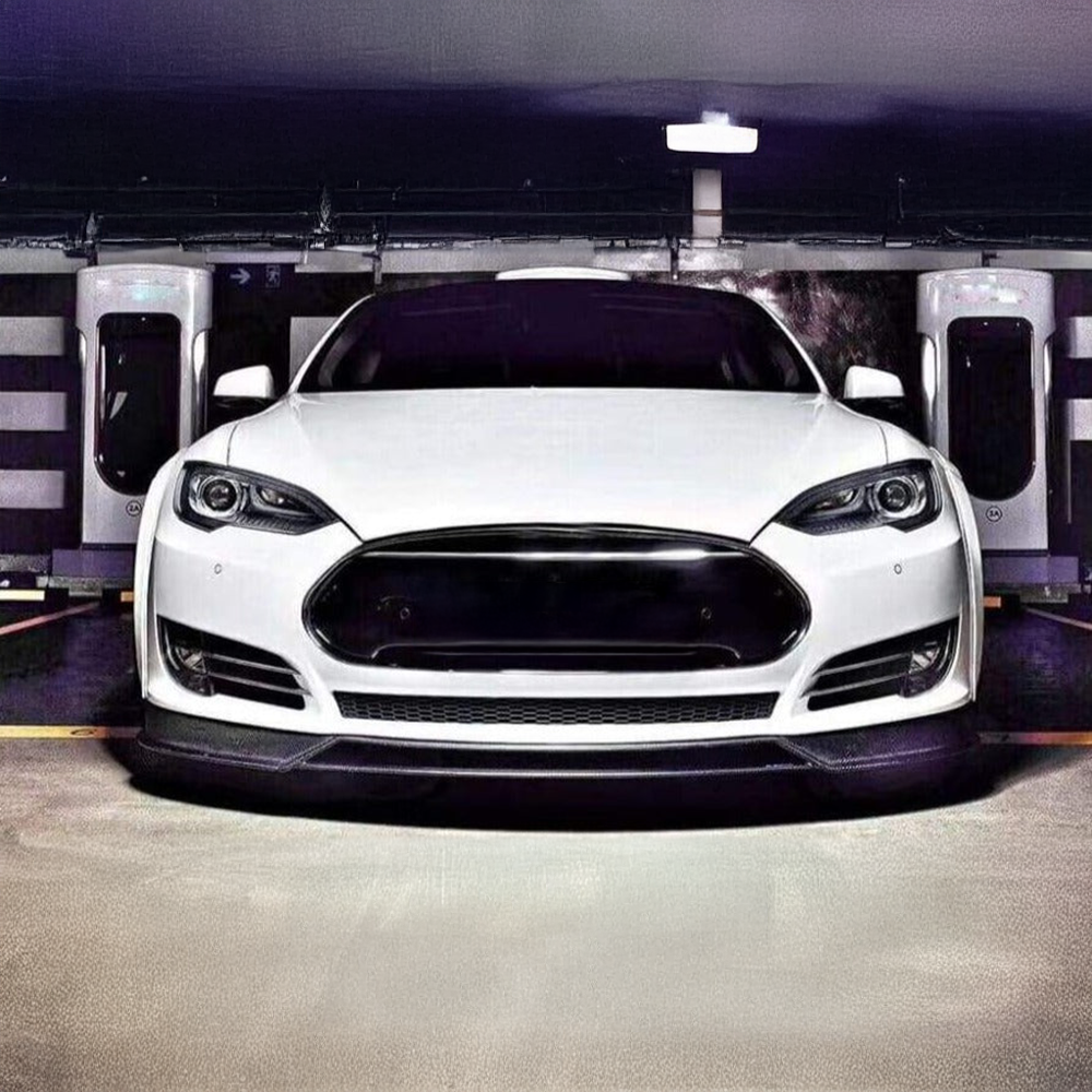 Tesla Model S (Pre-Facelift) REVO Style Carbon Fibre Body Kit