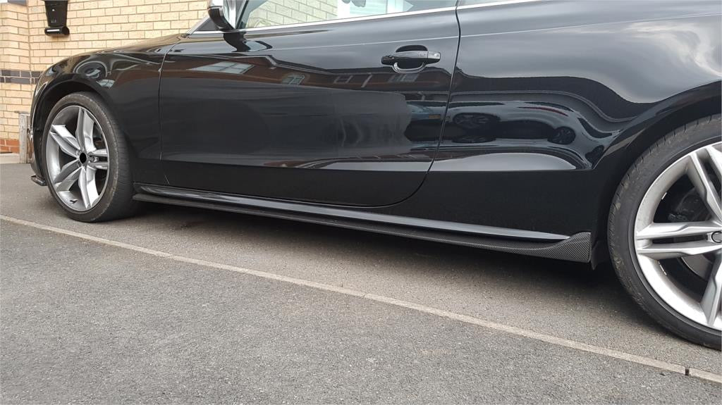 A5 S Line OEM Style Side Skirt is Manufactured using high quality 2*2 3K carbon Fibre twill, which is super light and extra durable. This Side Skirt is improved accessibility for the driver and passengers and protects your vehicle's body from bumps and bumps in parking lots and curbs.