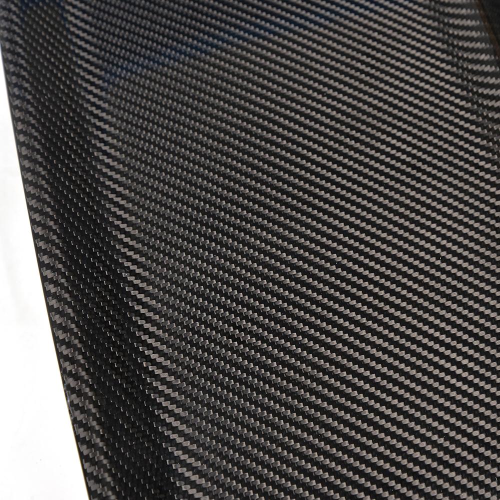 Ford Mustang Carbon Fibre Rear Decklid - Manufactured from the original rear decklid to be a lightweight alternative for the rear of the Ford Mustang trunk lid. Produced from 2*2 Carbon Weave with FRP and finished in UV resistant Gloss Resin giving your car the carbon fibre styling that will last. 