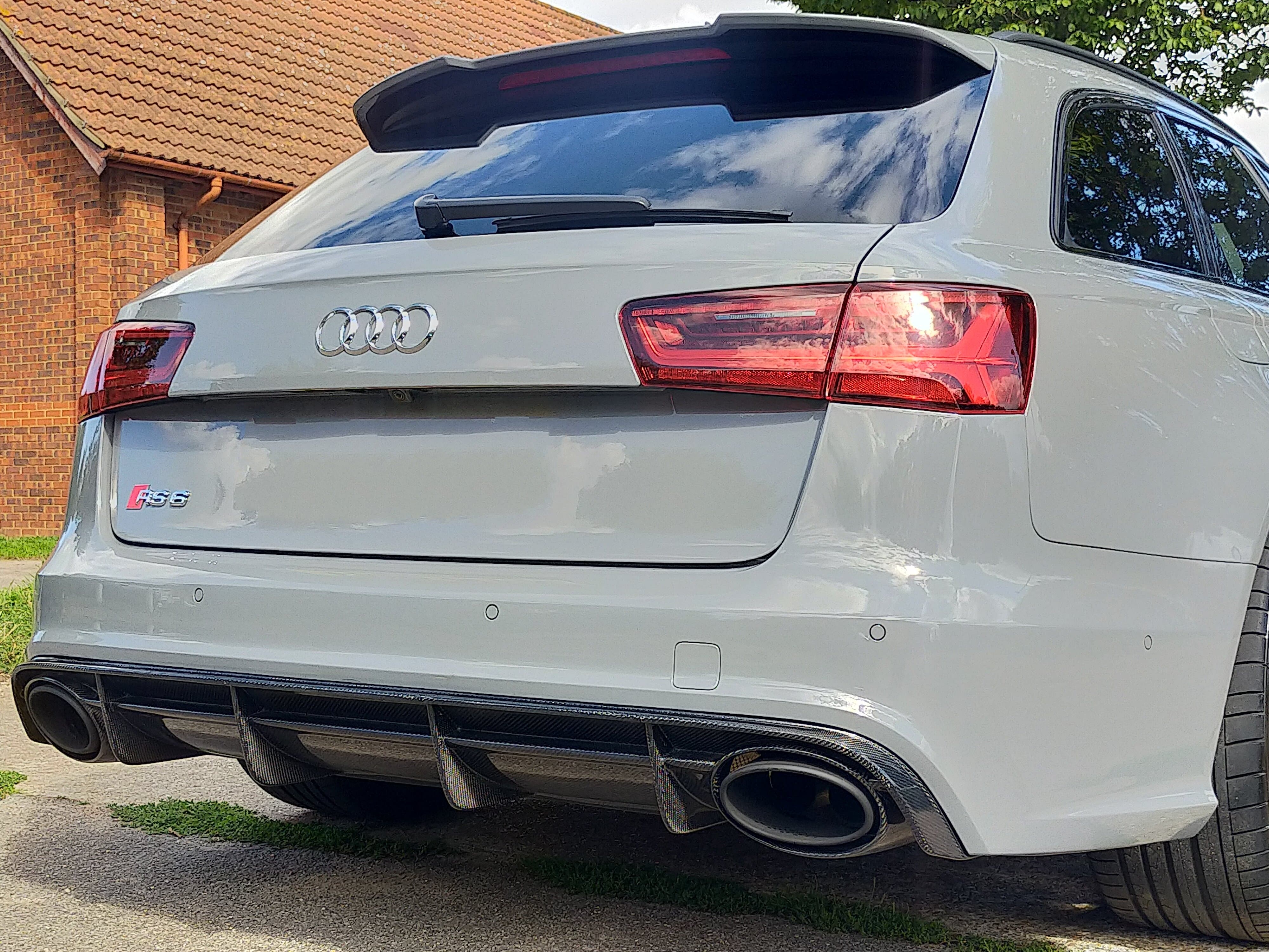 Audi RS6 (C7/C7.5) TCR Style Carbon Fibre Rear Diffuser