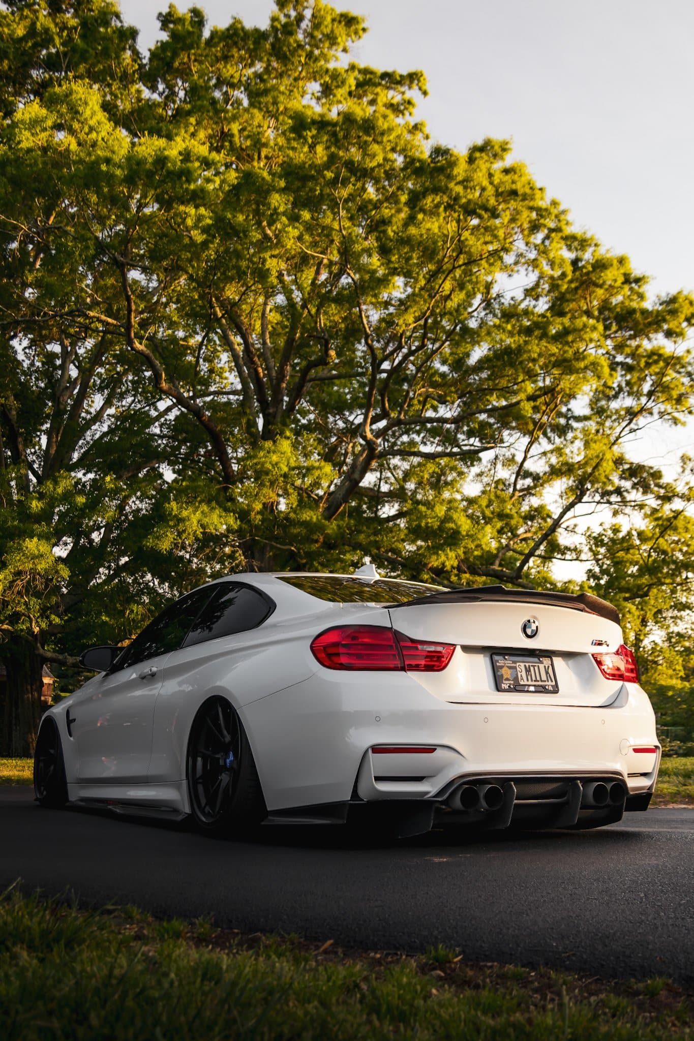 BMW M3/M4 PSM Style Carbon Fibre Diffuser - PSM Style Rear Bumper Diffuser is made of using High-Quality 2*2 3K Twill Carbon Fibre With FRP. It is Created using precision moulds from OEM parts for great fitment. It Makes Your Car Unique Designed to give your F80 M3 F82 F83 M4 that extra Flare with our Carbon fibre Rear Diffuser.