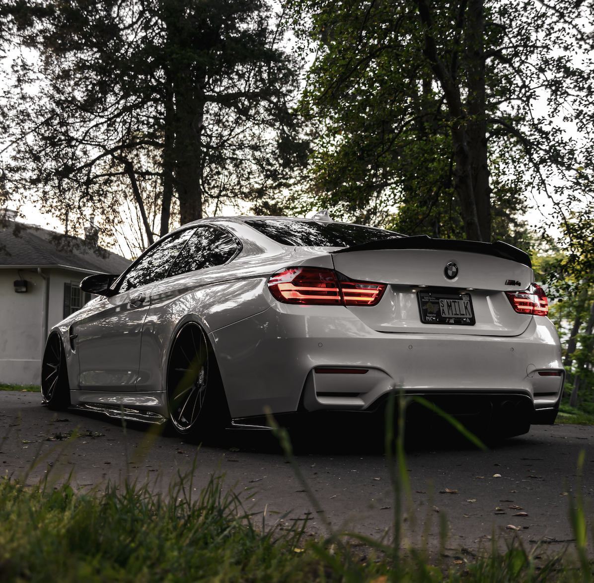 BMW M3/M4 PSM Style Carbon Fibre Diffuser - PSM Style Rear Bumper Diffuser is made of using High-Quality 2*2 3K Twill Carbon Fibre With FRP. It is Created using precision moulds from OEM parts for great fitment. It Makes Your Car Unique Designed to give your F80 M3 F82 F83 M4 that extra Flare with our Carbon fibre Rear Diffuser.