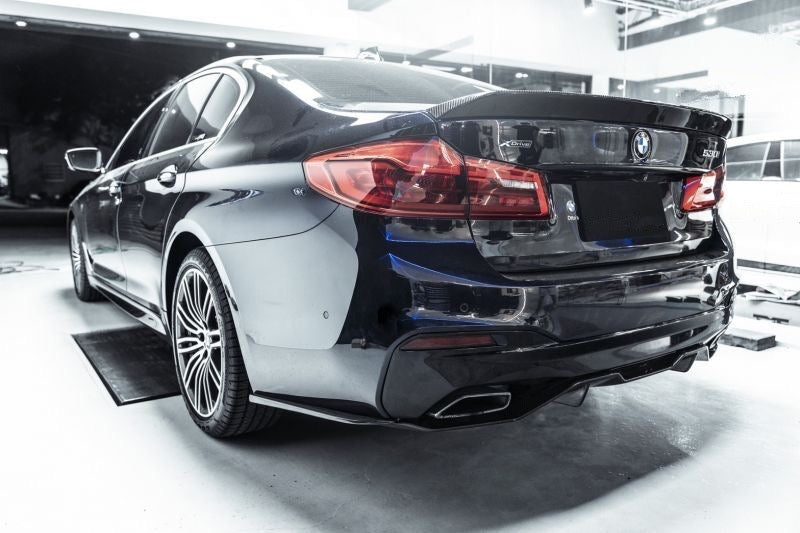 BMW 5 Series/M5 (G30/F90) Future Design Style Carbon Fibre Rear Spoile