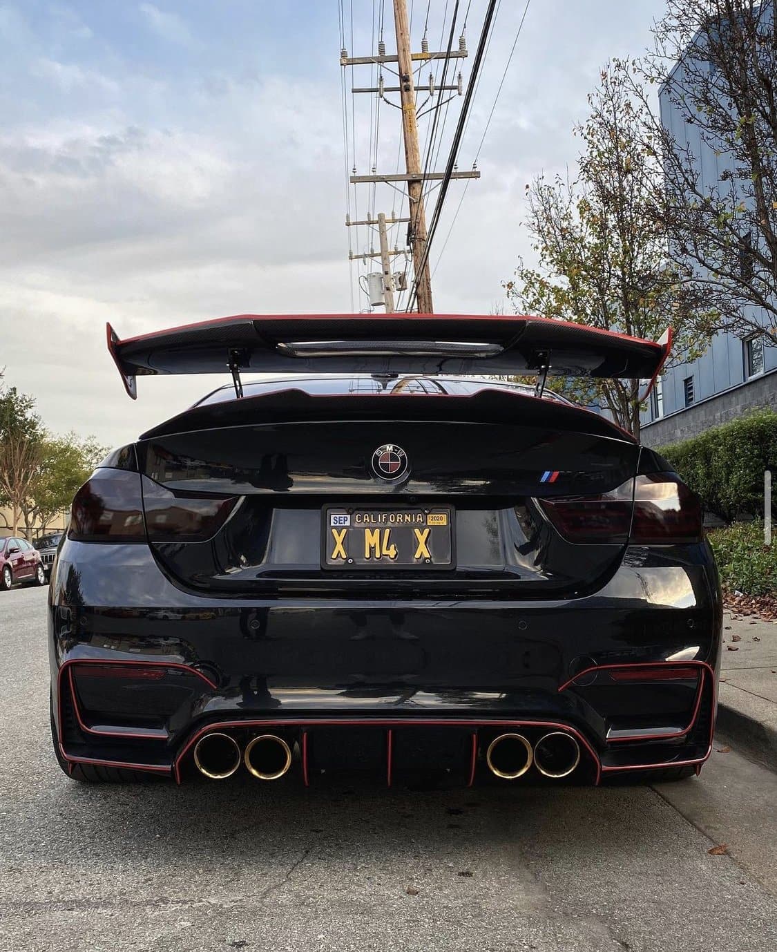 BMW M3/M4 (F80/F82/F83) Vorsteiner Style Black Rear Diffuser