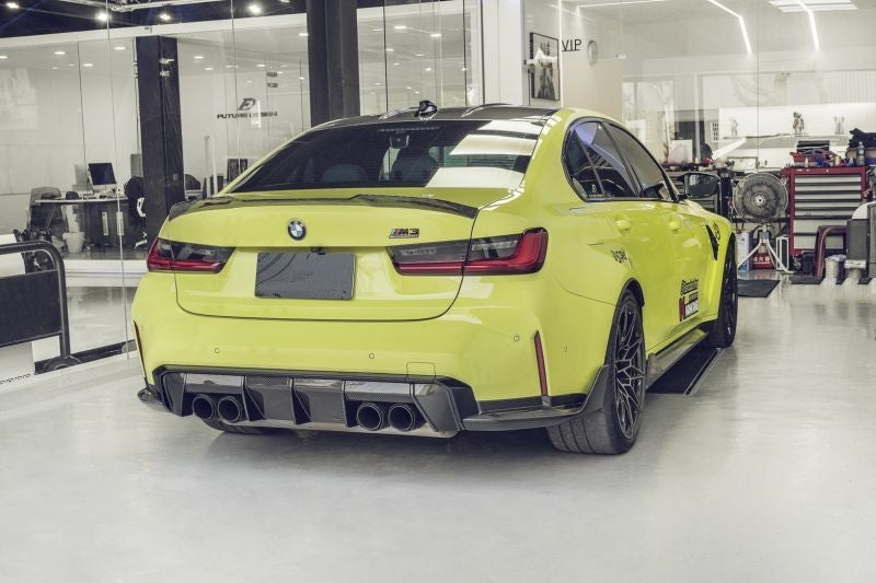 BMW G80/G82/G83 M3/M4 M Performance Style Carbon Fibre Side Skirts - Manufactured from 100% Pre-Preg Carbon Fibre to be a perfect fit for the G80/G82 M3/M4 Models. Taking inspiration from the masters of performance parts BMW with these M Performance Side Skirts, you will be able to add a unique touch to your new BMW G80/G82/G83 M3/M4. 
