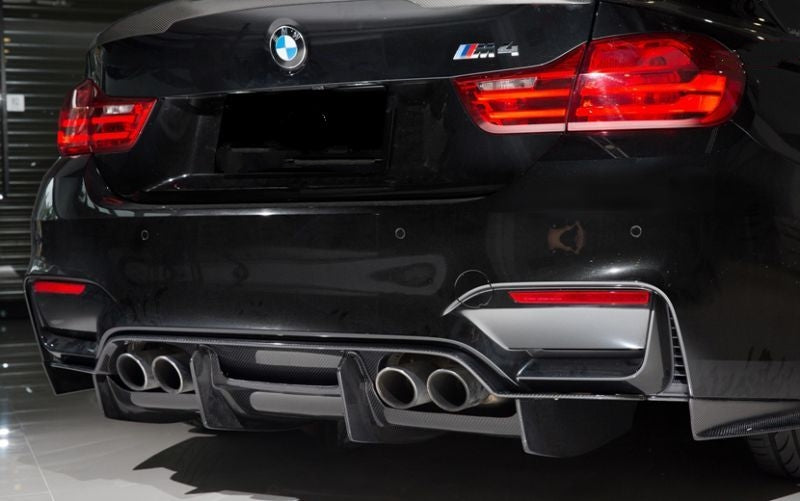 PSM Style Rear Bumper Diffuser is made of using High-Quality 2*2 3K Twill Carbon Fibre With FRP. It is Created using precision moulds from OEM parts for great fitment. It Makes Your Car Unique Designed to give your F80 M3 F82 F83 M4 that extra Flare with our Carbon fibre Rear Diffuser.