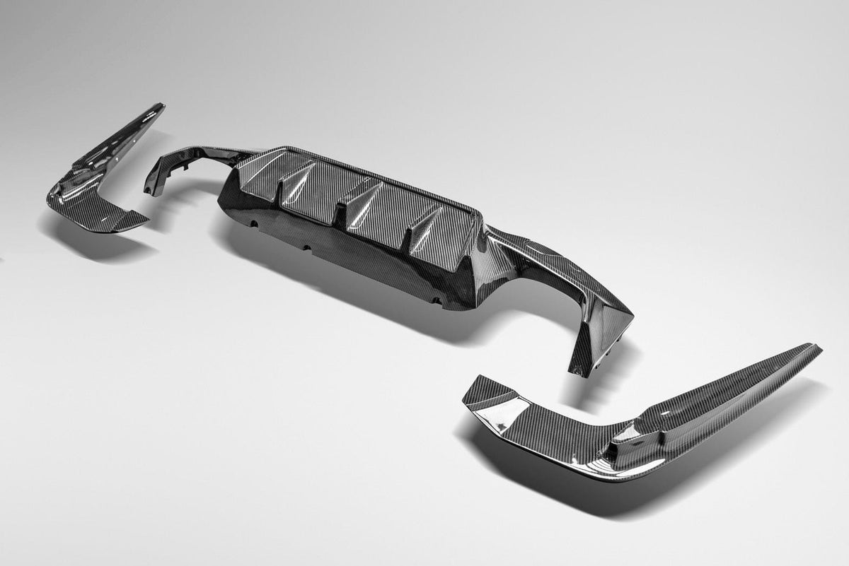 BMW M5 (F90/F90N) 3D Design Style Carbon Fibre Rear Diffuser