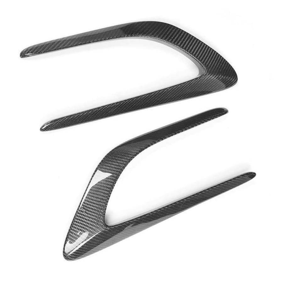 Mercedes Benz C63 Coupe (C205) Carbon Fibre Fender Trims - Manufactured from Carbon Fibre and FRP to Produce a robust product that sits perfectly around the C63 Logo on the fenders of your C63 Coupe and adds to the aggressive flare that the C63 Coupe Model already has.