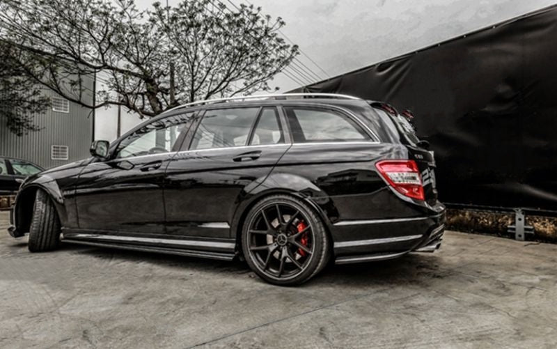 Mercedes Benz Facelift C63 Saloon (W204) Estate (S204) REVO Style Carbon Fibre Side Skirt Extensions - Manufactured from 2*2 Carbon Fibre Weave this product enhances the side view of your C63 Model with the REVO Styling. 