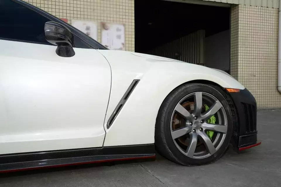 Nissan GTR (R35) Pre-Facelift Carbon Fibre Mirror Replacements